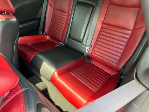 Used 2013 Dodge Challenger R/T Plus RWD image 10