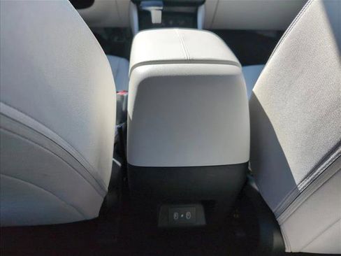 New 2026 Hyundai Tucson SE image 17