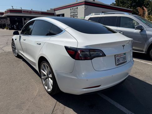 Used 2020 Tesla Model 3 RWD image 6