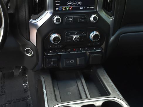 Used 2019 GMC Sierra 1500 SLT w/ SLT Premium Plus Package AWD/4WD image 15