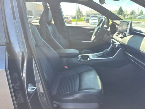 Used 2021 Toyota RAV4 XSE w/ Carpet Mat Package (TMS) AWD/4WD image 24
