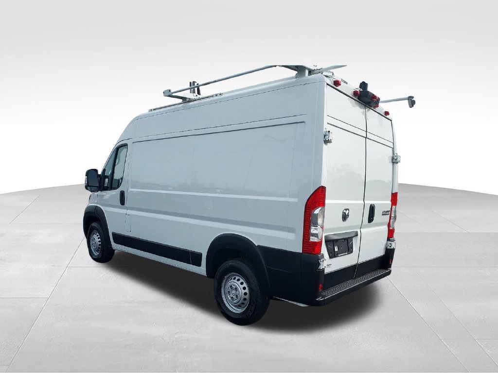 Used 2025 RAM ProMaster 2500 FWD image 3