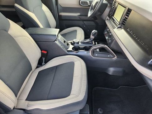 Used 2022 Ford Bronco Big Bend image 19