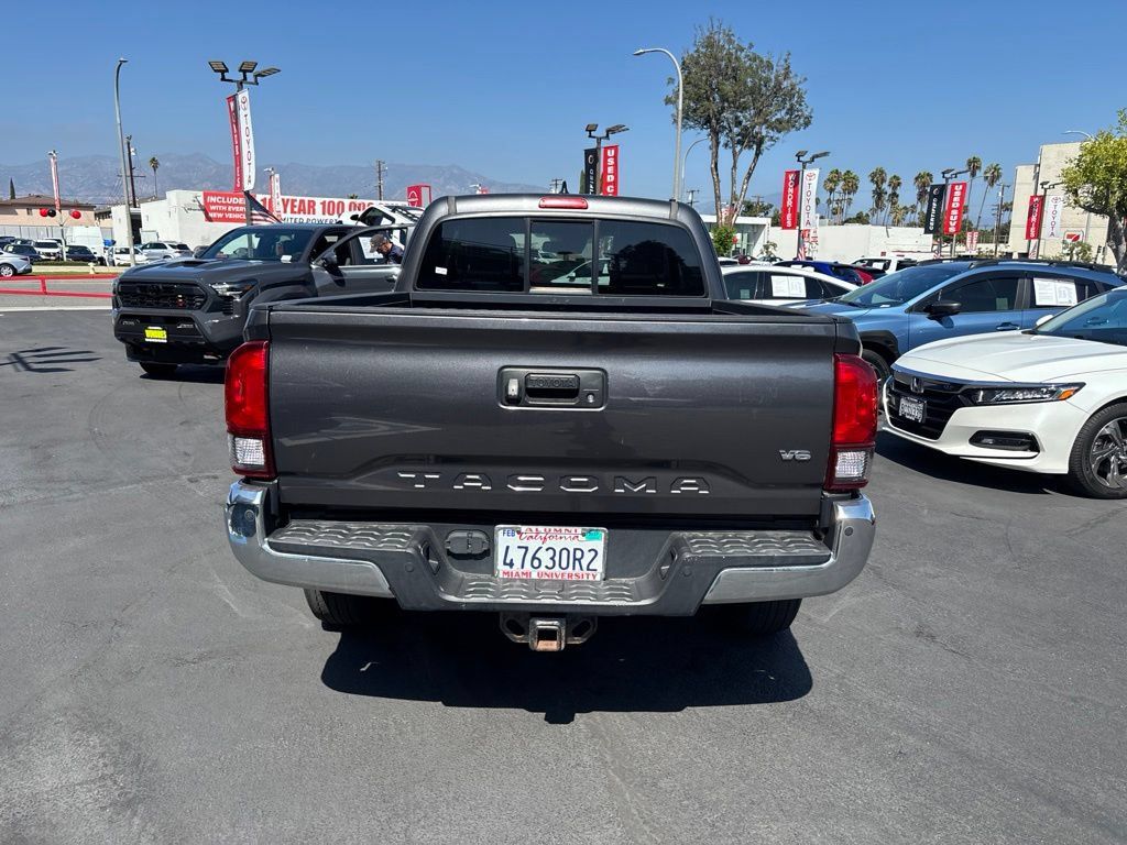 Used 2019 Toyota Tacoma SR5 RWD image 5