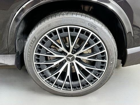 New 2026 Mercedes-Benz GLC 43 AMG 4MATIC image 31