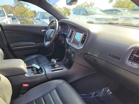 Used 2014 Dodge Charger SXT Plus image 30