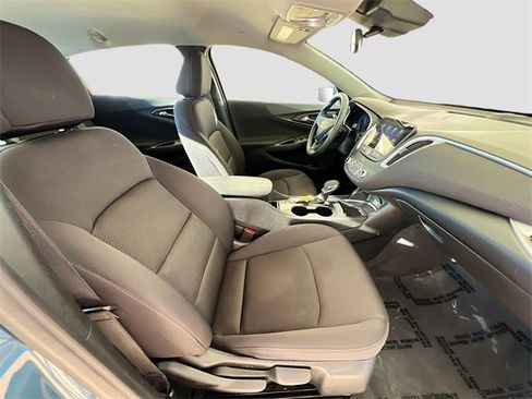 Used 2024 Chevrolet Malibu LT image 29