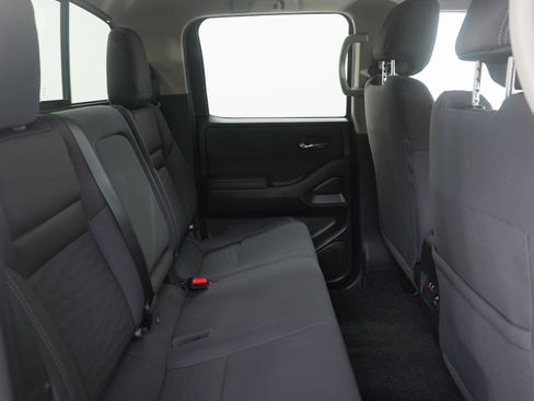 Used 2023 Nissan Frontier SV w/ SV Convenience Package image 12