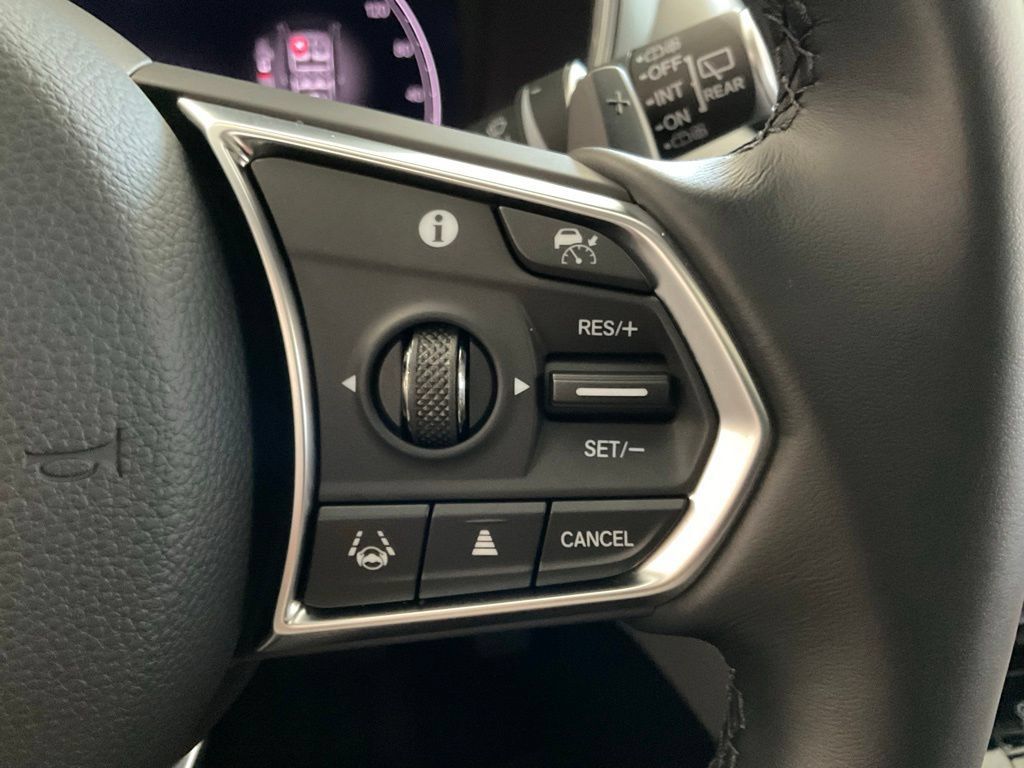 Certified 2026 Acura MDX w/ Technology Package AWD/4WD image 14