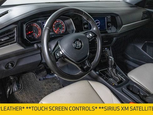 Used 2020 Volkswagen Jetta R-Line FWD image 5