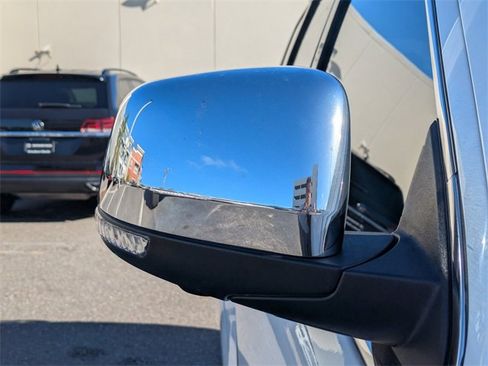 Used 2018 Jeep Grand Cherokee Summit w/ Trailer Tow Group IV image 36