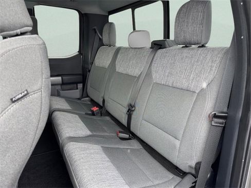 Used 2022 Ford F150 XLT w/ Equipment Group 302A High image 12