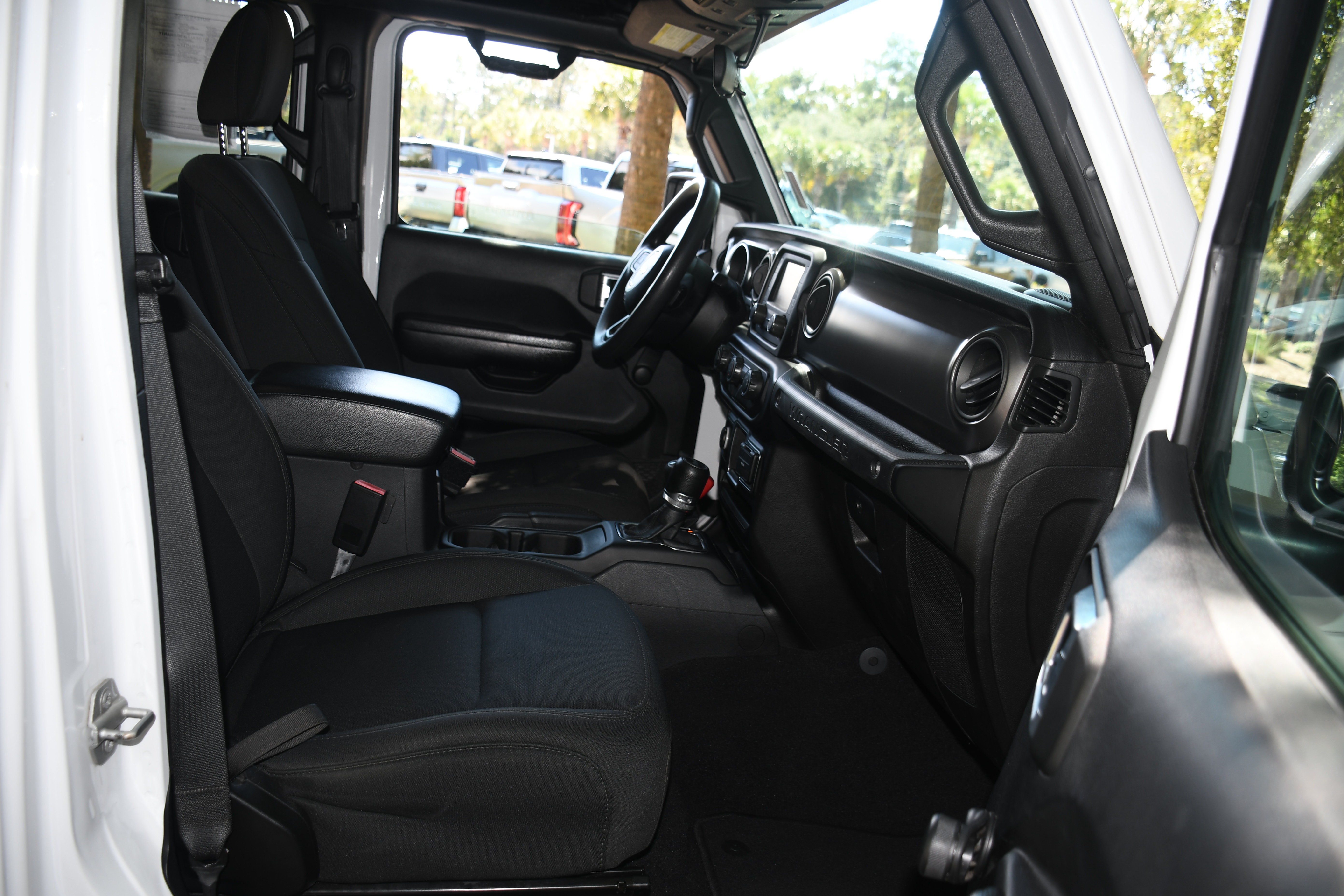 Used 2021 Jeep Wrangler Unlimited Sport AWD/4WD image 20