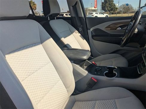 Used 2020 GMC Terrain SLE w/ Driver Convenience Package image 35