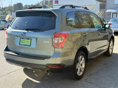 Used 2016 Subaru Forester 2.5i Limited AWD/4WD image 6