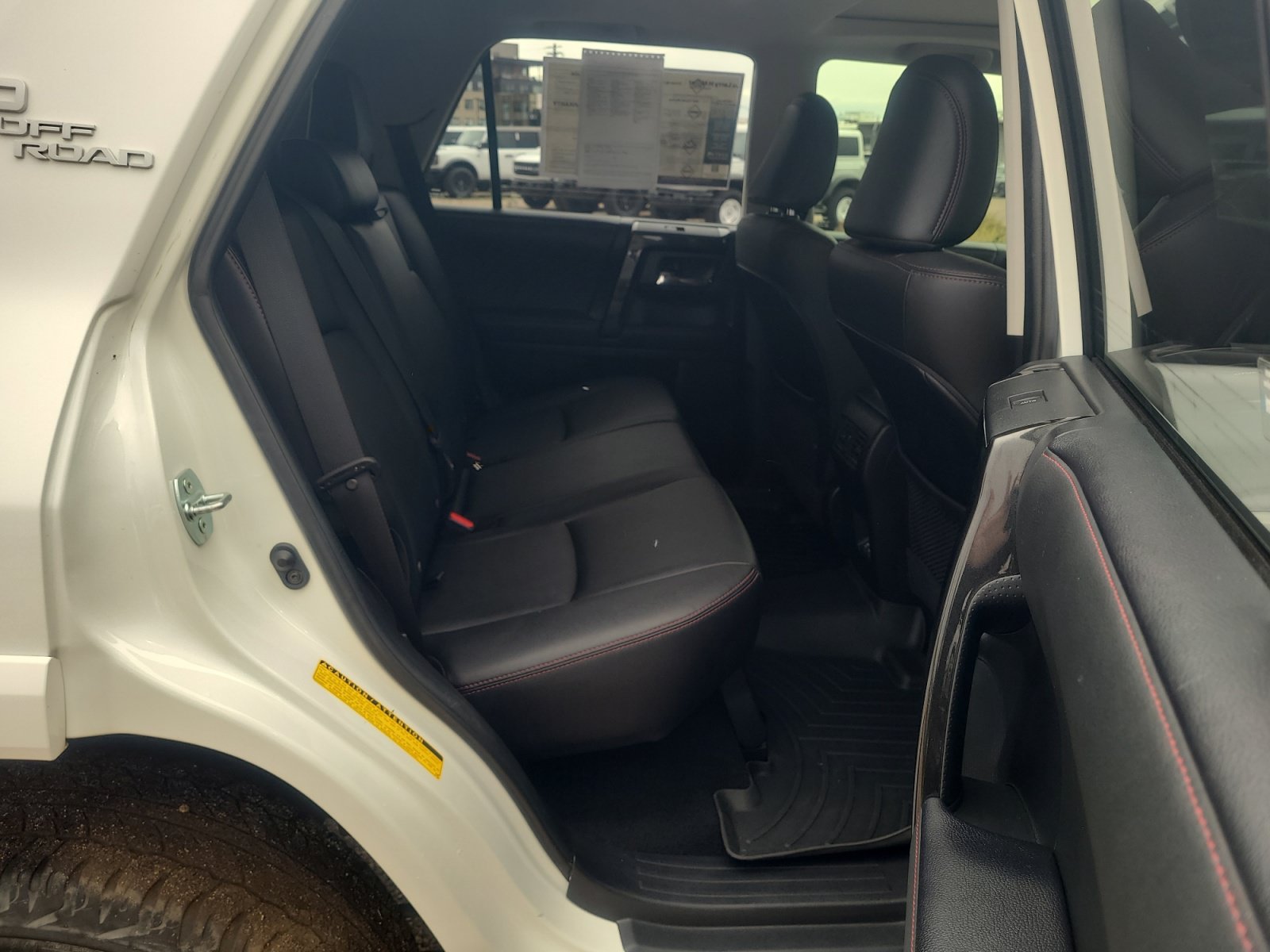 Used 2021 Toyota 4Runner TRD Off-Road Premium w/ Moonroof Package AWD/4WD image 18