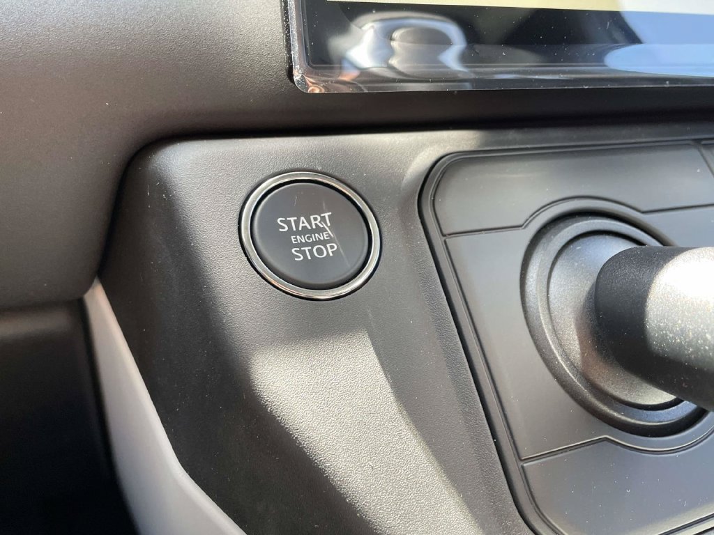 New 2026 Land Rover Defender 110 S AWD/4WD image 30