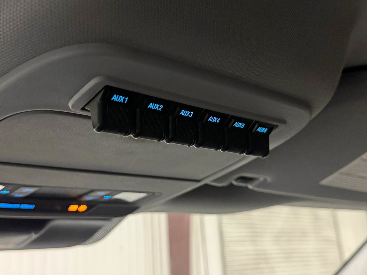 Used 2023 Ford F550 4x4 Crew Cab Super Duty image 23