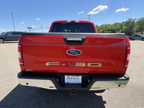 Used 2018 Ford F150 XLT w/ Equipment Group 302A Luxury AWD/4WD image 4