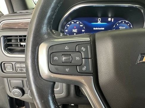 Used 2022 Chevrolet Tahoe LT w/ Luxury Package RWD image 23