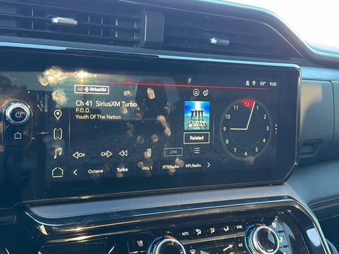 Certified 2024 GMC Sierra 1500 AT4 w/ Technology Package image 14