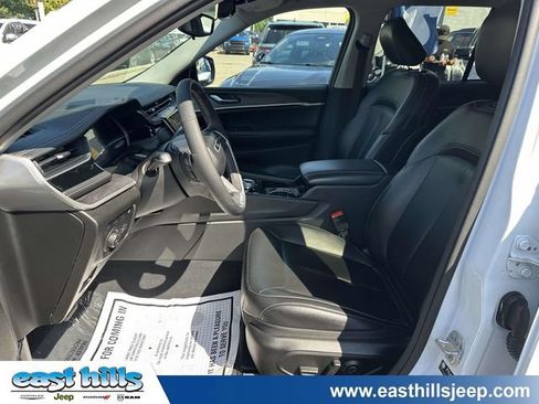 Used 2023 Jeep Grand Cherokee 4WD 4xe image 16