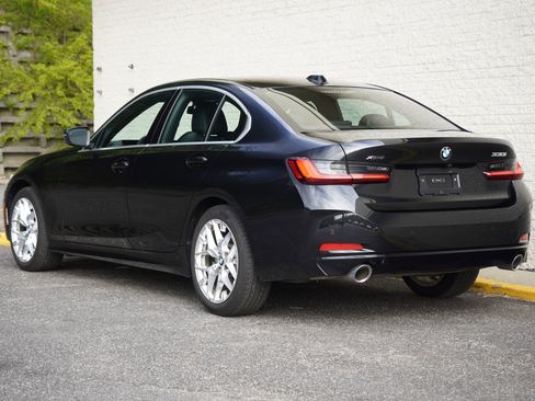 Used 2025 BMW 330i xDrive Sedan AWD/4WD image 5