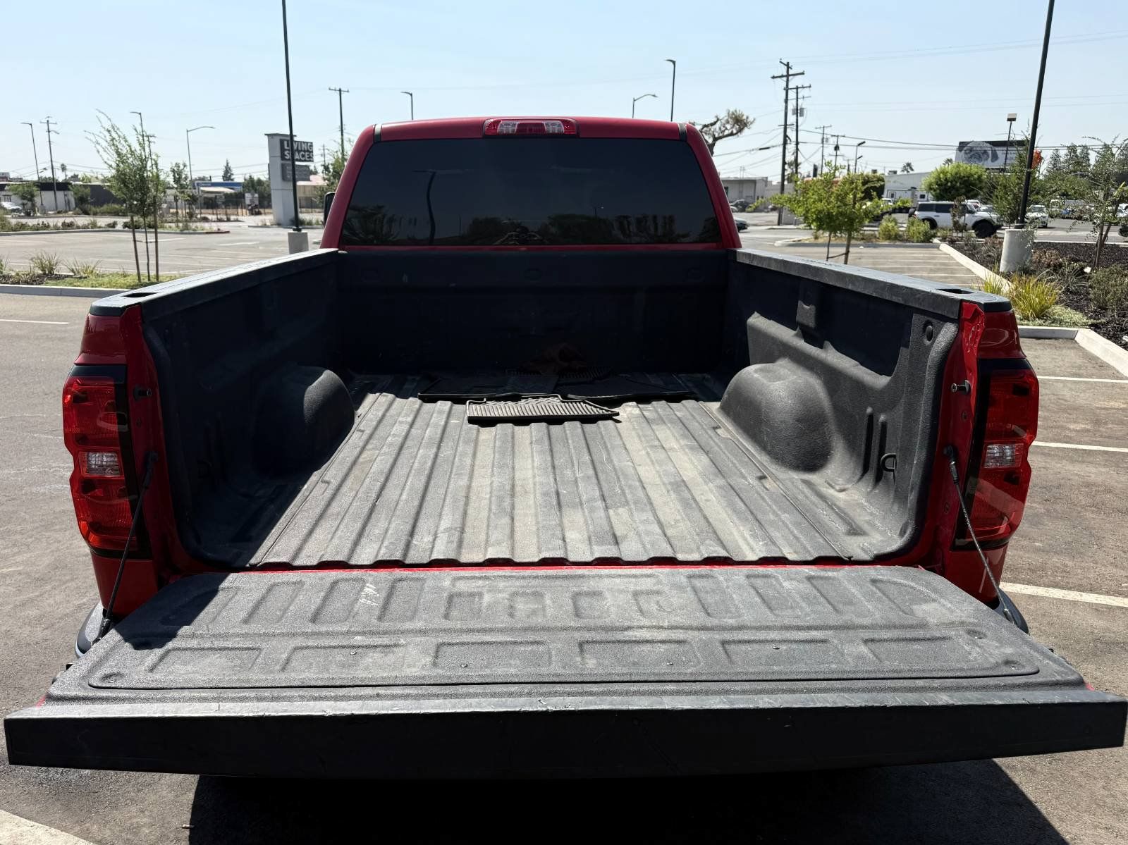 Used 2017 Chevrolet Silverado 1500 LT AWD/4WD image 34