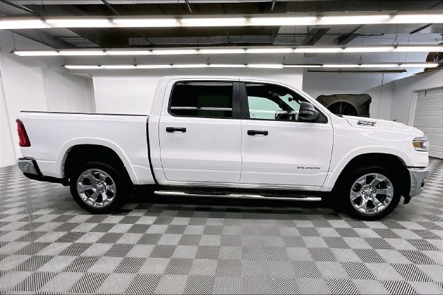 Used 2025 RAM 1500 Big Horn AWD/4WD image 16