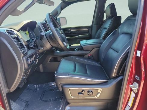 Used 2025 RAM 1500 Limited AWD/4WD image 23