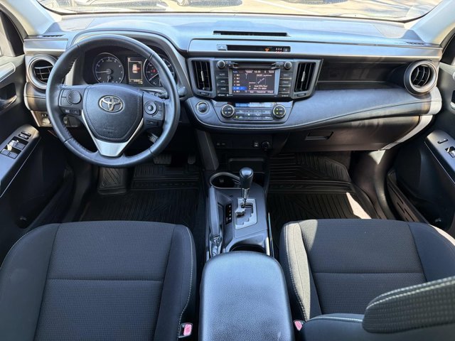 Used 2018 Toyota RAV4 XLE FWD image 20