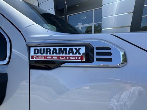 New 2026 GMC Sierra 2500 Denali w/ Denali Reserve Package image 4