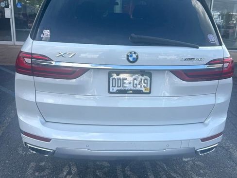 Used 2019 BMW X7 xDrive40i w/ Premium Package AWD/4WD image 5