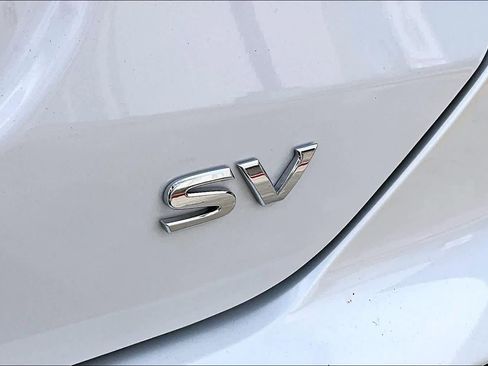 Certified 2024 Nissan Kicks SV image 10