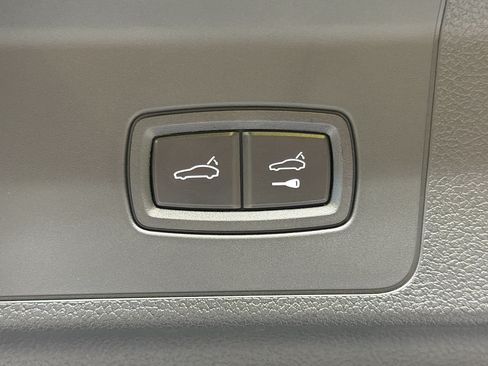 Used 2026 Porsche Panamera 4 AWD/4WD image 14