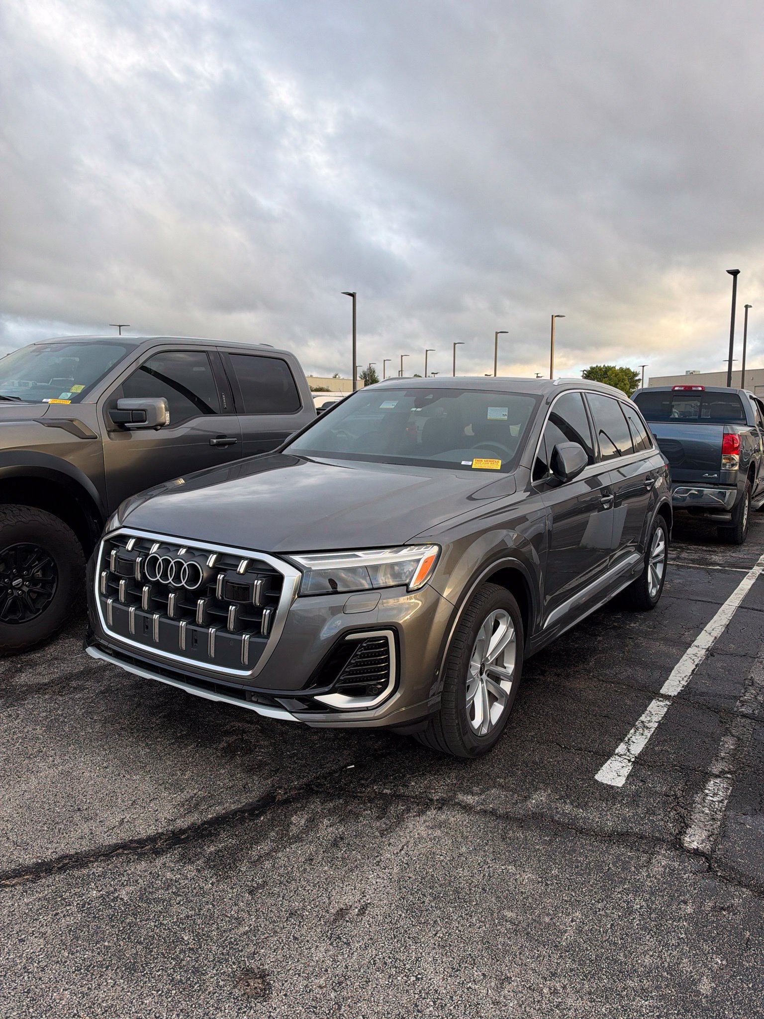 Used 2025 Audi Q7 3.0T Premium Plus AWD/4WD image 1