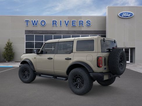 New 2026 Ford Bronco Badlands AWD/4WD image 4