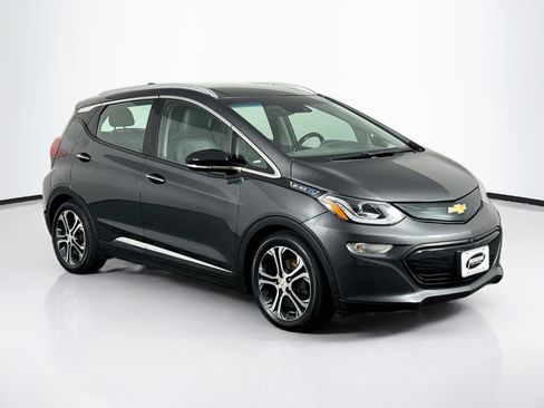 Used 2019 Chevrolet Bolt Premier w/ Infotainment Package FWD image 2