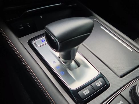 Used 2019 Genesis G80 3.3T Sport RWD image 21