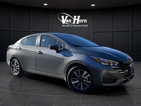 New 2025 Nissan Versa SV w/ Trunk Package FWD image 29