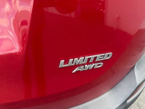Used 2013 Toyota RAV4 Limited AWD/4WD image 5