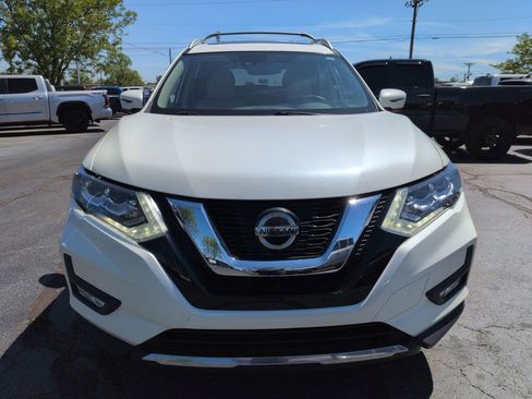 Used 2019 Nissan Rogue SL w/ Premium Package FWD image 8