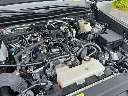 Used 2024 Toyota Tacoma TRD Sport RWD image 32