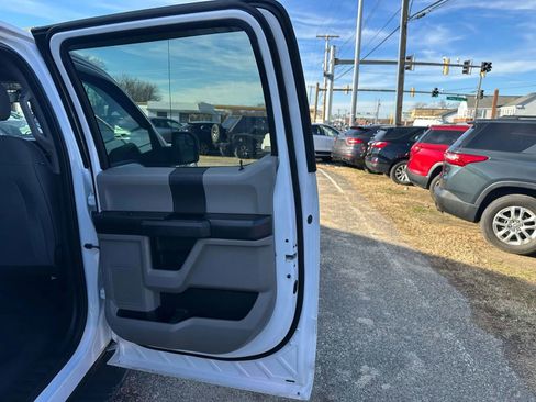 Used 2017 Ford F150 XL w/ XL Power Equipment Group image 18