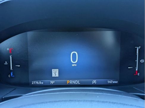 Used 2025 Ford Escape ST-Line w/ Tech Pack #1 FWD image 18