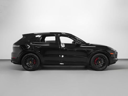 Certified 2021 Porsche Cayenne GTS image 13