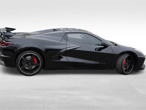 Certified 2022 Chevrolet Corvette Stingray Premium Conv w/ Z51 Performance Package RWD image 5