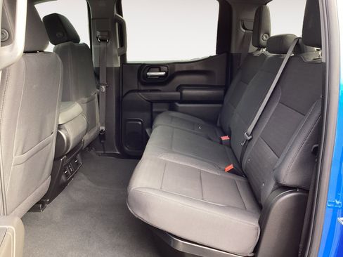 Used 2025 Chevrolet Silverado 1500 Custom image 26