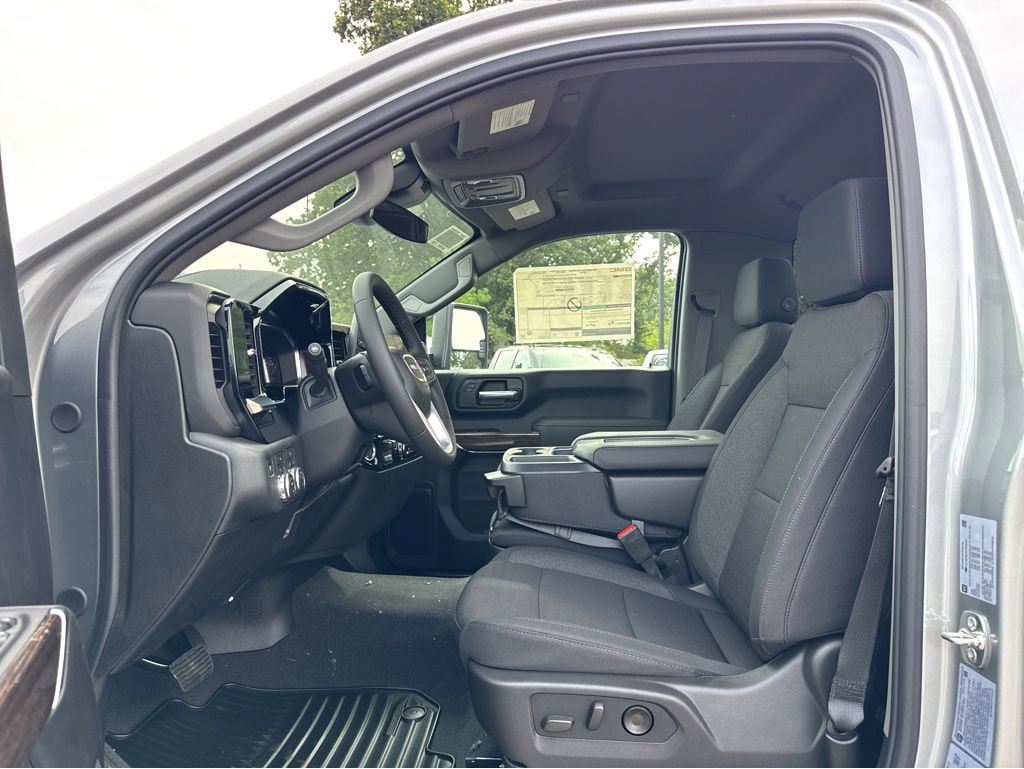 New 2026 GMC Sierra 2500 SLE AWD/4WD image 7