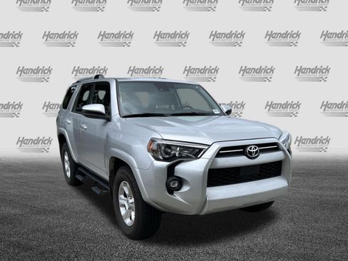 Used 2022 Toyota 4Runner SR5 RWD image 2